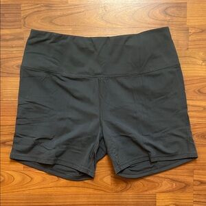 DSG Women's Black Bike Shorts